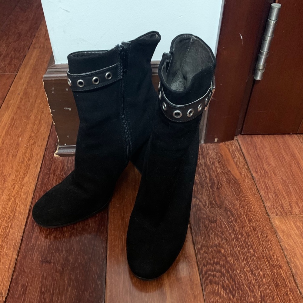 Gabriella Women Boots - image 2
